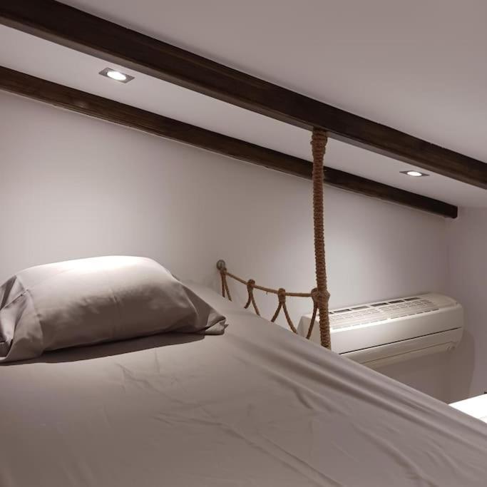 Apartment Boutique Eptalofos 15min From Airport And Sea Kouvaras